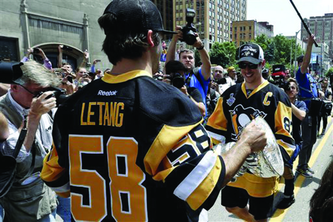 Penguins explode in third, take 2-0 series lead on Preds Penguins explode in third, take 2-0 series lead on Preds