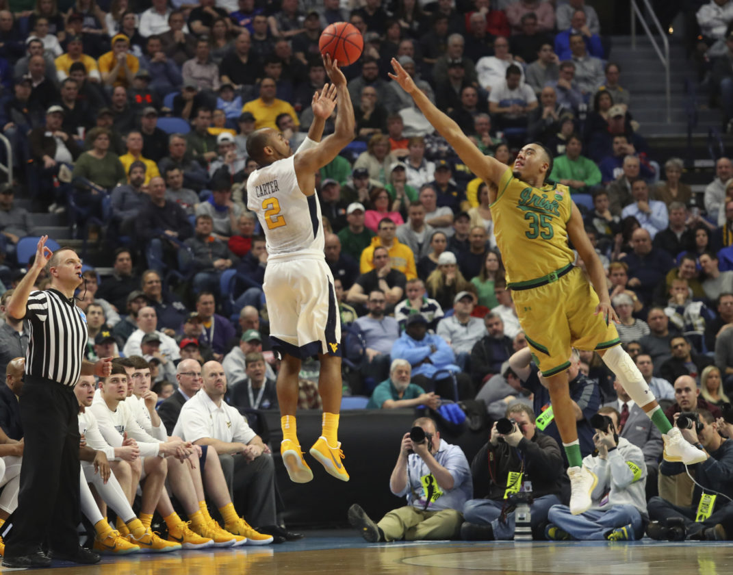 WVU falls on missed last-second shot WVU falls on missed last-second shot